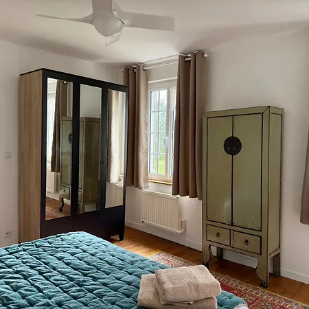 Presbytère Du 19e Siècle Villa La Chapelle-du-Bois-des-Faulx